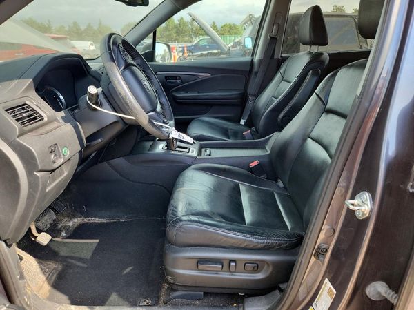 2016 HONDA PILOT EXL-R — DENT
