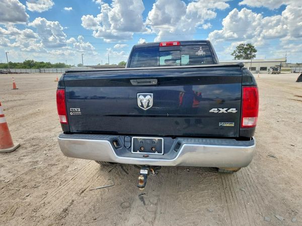 2013 RAM 1500 SLT
