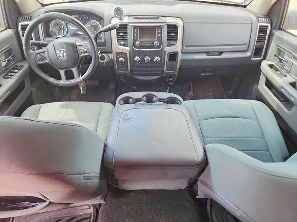 2013 RAM 1500 SLT