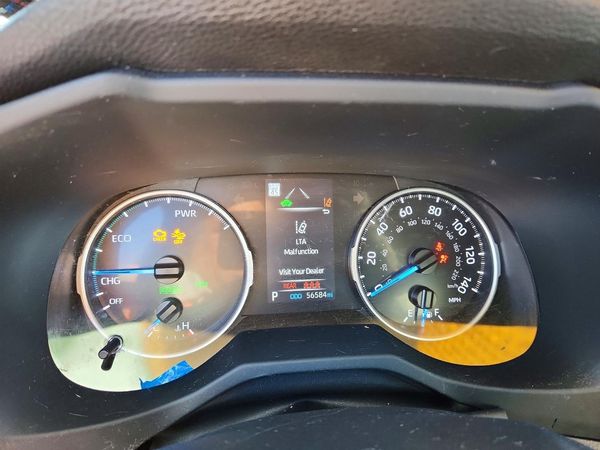2022 TOYOTA RAV4 SE