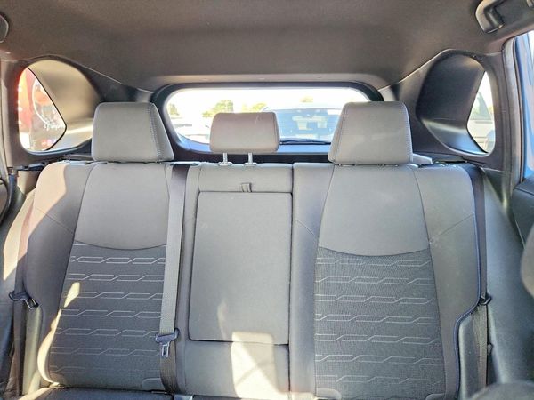 2022 TOYOTA RAV4 SE