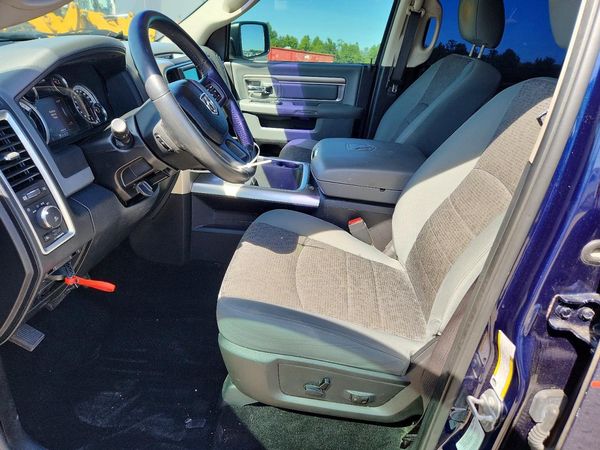 2016 RAM 1500 SLT — DENT