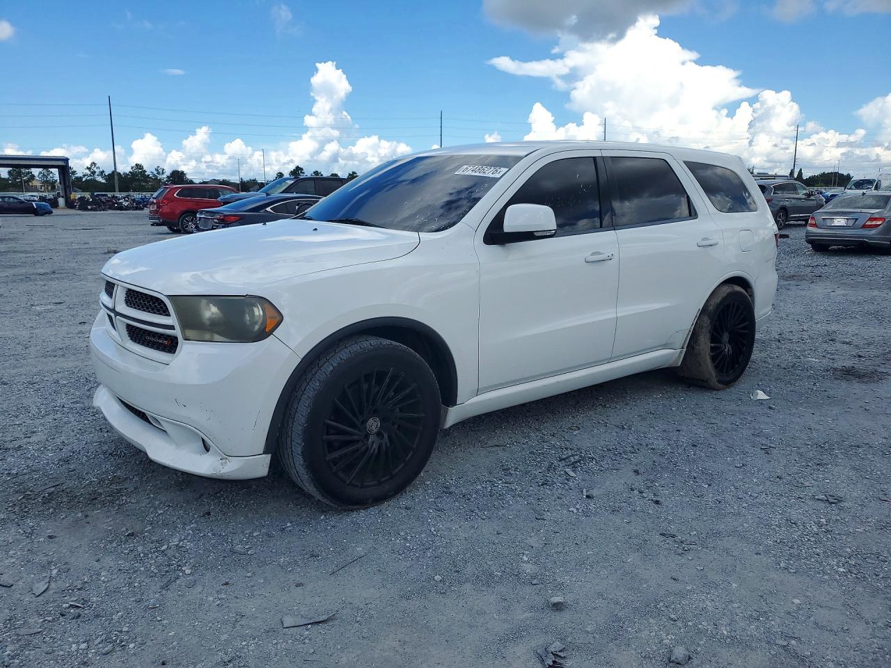 2013 DODGE DURANGO R/T — Front 3/4