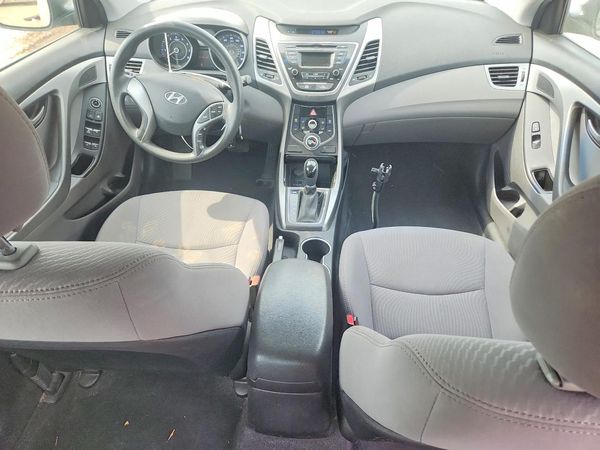 2014 HYUNDAI ELANTRA GLS(Middle)