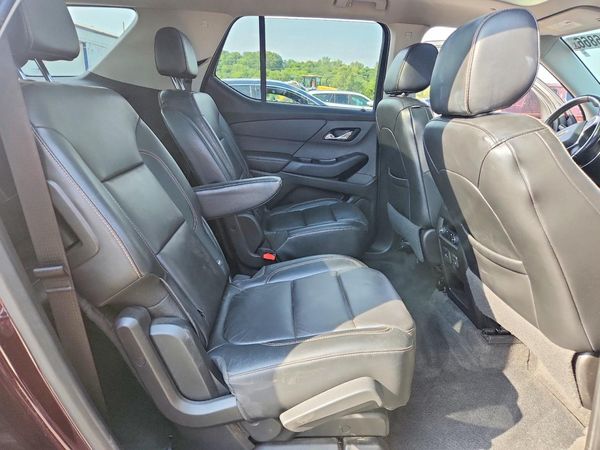 2019 CHEVROLET TRAVERSE LT