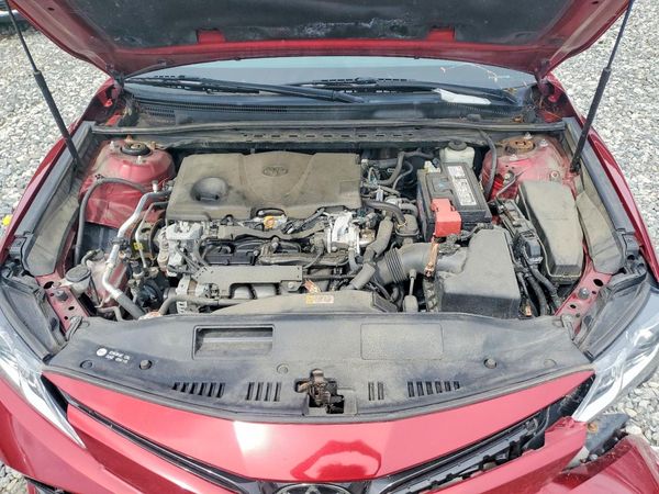 2018 TOYOTA CAMRY