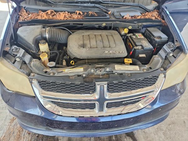 2012 DODGE GRAND CARAVAN SE