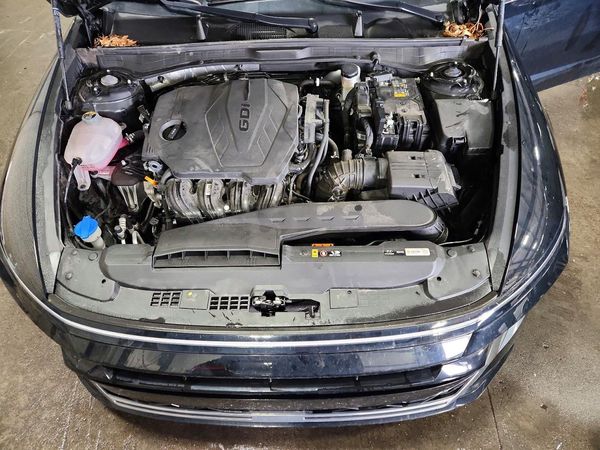 2025 HYUNDAI SONATA SEL — Engine bay