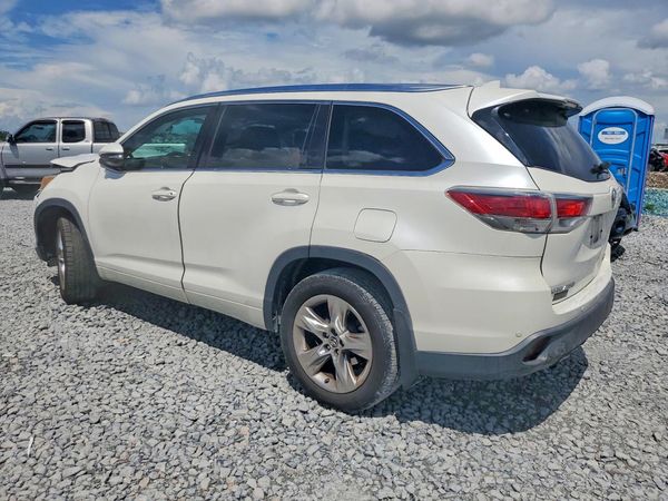 2016 TOYOTA HIGHLANDER