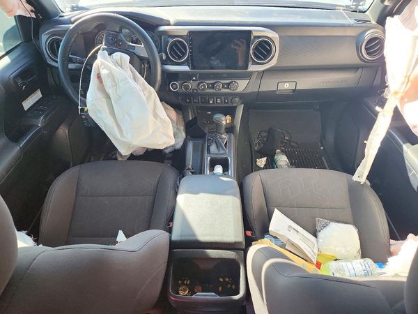 2019 TOYOTA TACOMA SR5 — CKPT