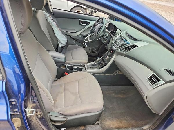 2015 HYUNDAI ELANTRA