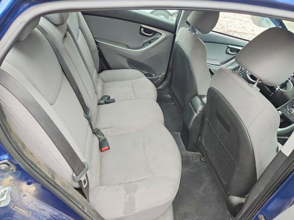 2015 HYUNDAI ELANTRA