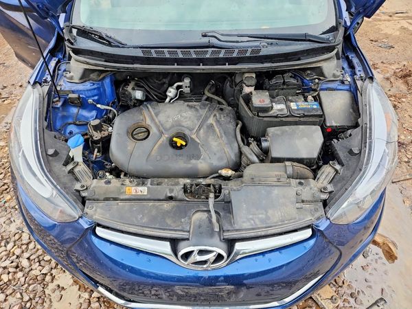 2015 HYUNDAI ELANTRA