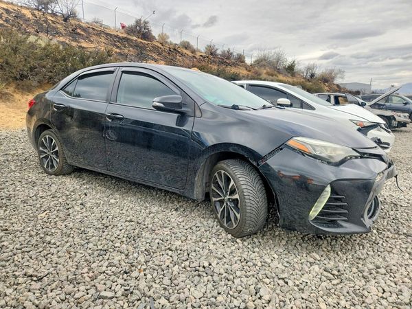 2017 TOYOTA COROLLA