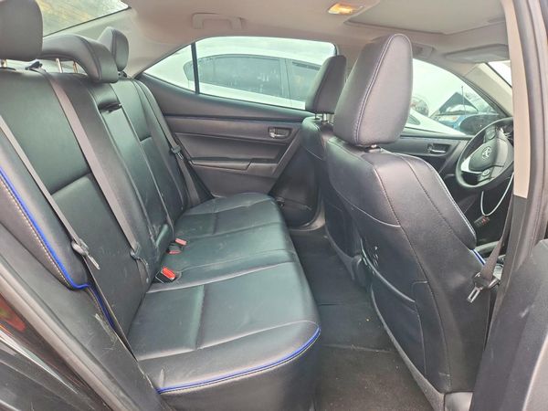 2017 TOYOTA COROLLA