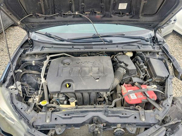 2017 TOYOTA COROLLA