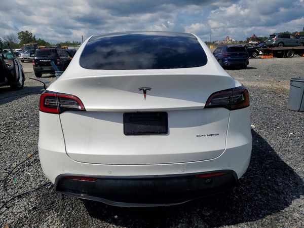 2021 TESLA MODEL Y