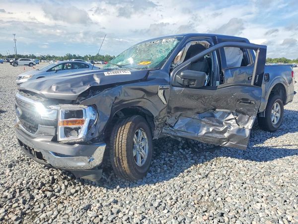2021 FORD F150 — Front 3/4