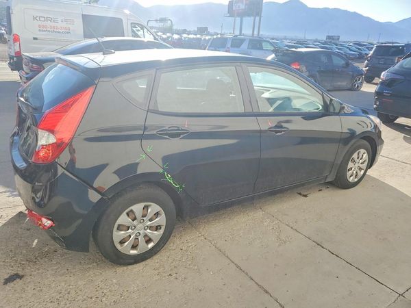 2017 HYUNDAI ACCENT SE Base