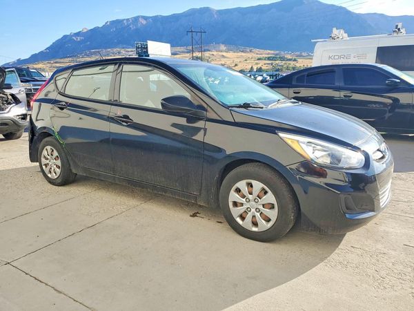 2017 HYUNDAI ACCENT SE Base