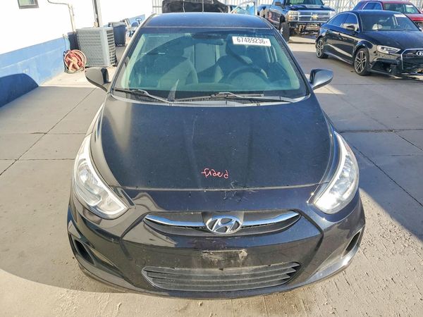 2017 HYUNDAI ACCENT SE Base