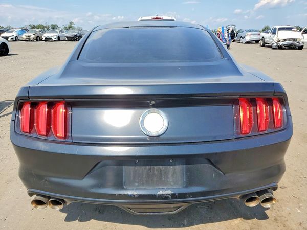 2017 FORD MUSTANG V6 Coupe