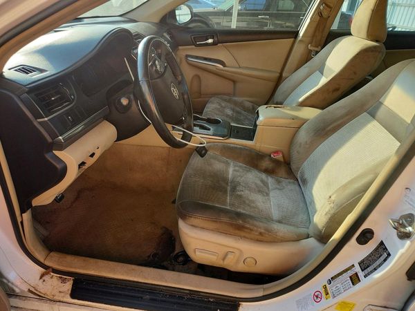 2014 TOYOTA CAMRY SOLA Hybrid — DENT