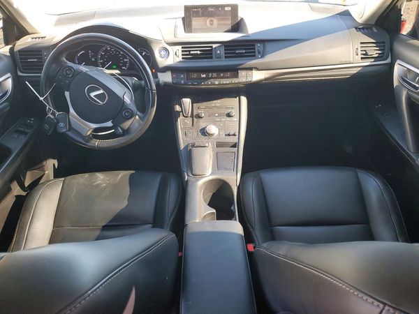 2017 LEXUS CT 200h