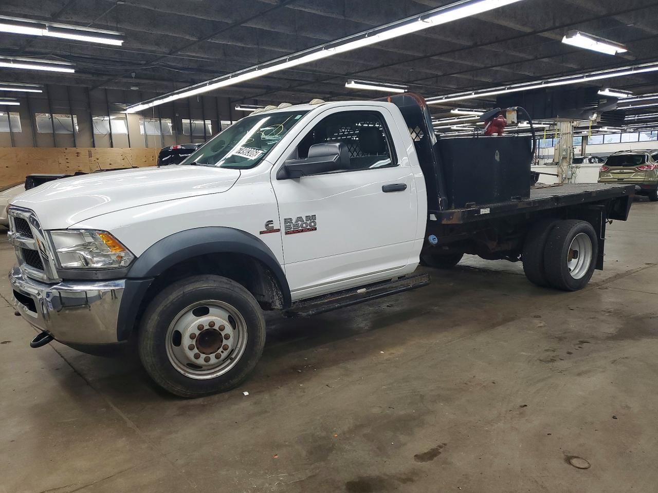2014 RAM 5500 REG CAB CHASSIS — Front 3/4