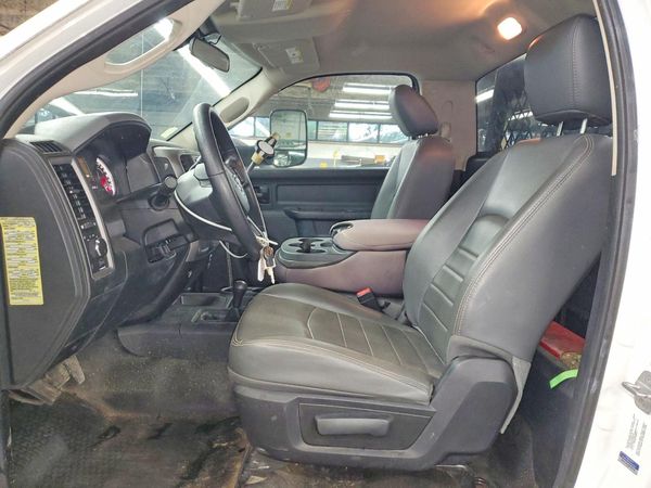 2014 RAM 5500 REG CAB CHASSIS — DENT