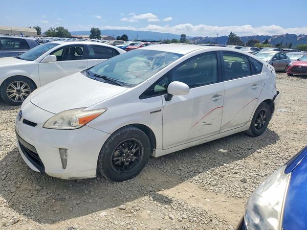 2012 TOYOTA PRIUS