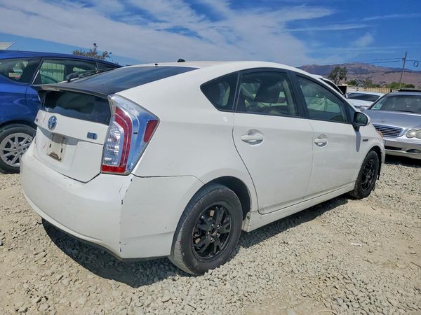 2012 TOYOTA PRIUS