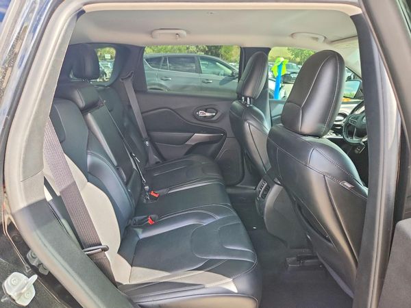 2020 JEEP CHEROKEE