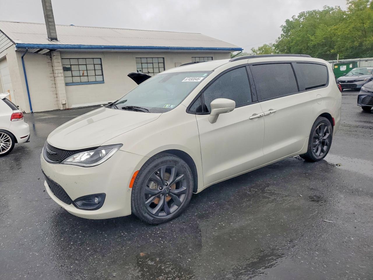 2019 CHRYSLER PACIFICA