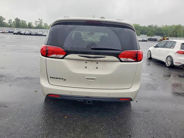 2019 CHRYSLER PACIFICA