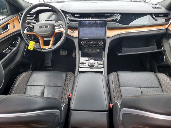 2025 JEEP GRAND CHEROKEE Summit
