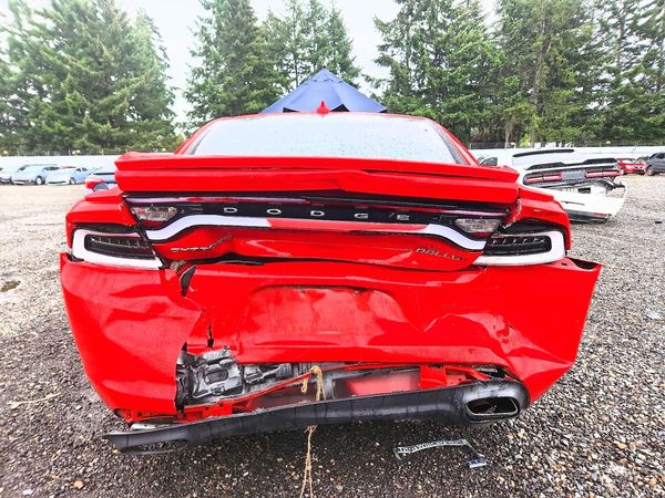 2015 DODGE CHARGER SXT