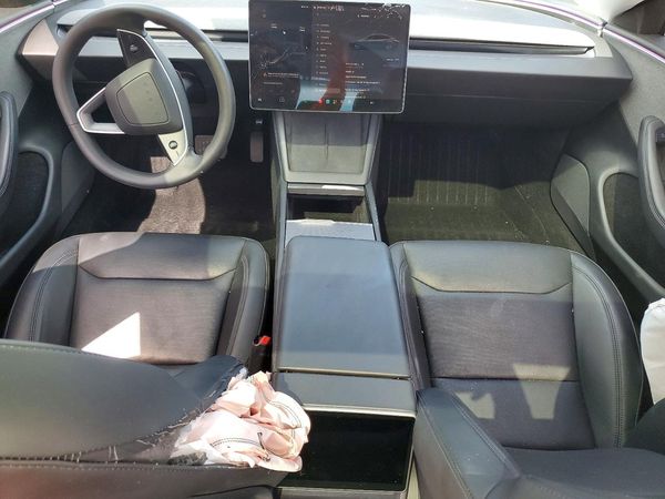 2025 TESLA MODEL 3 — CKPT