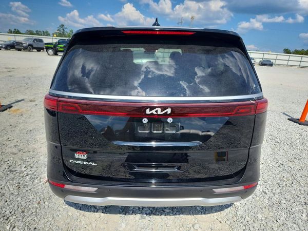 2024 KIA CARNIVAL