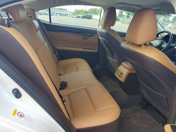 2018 LEXUS ES 350