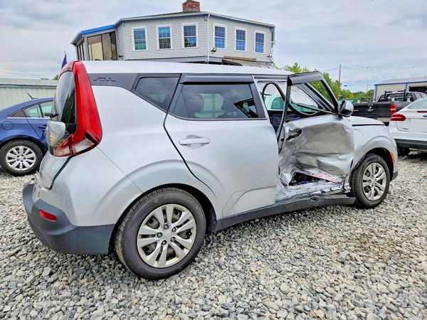 2021 KIA SOUL