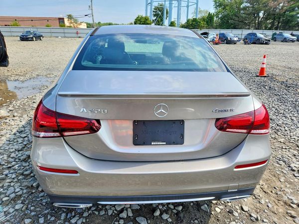 2019 MERCEDES-BENZ A