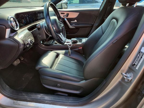 2019 MERCEDES-BENZ A