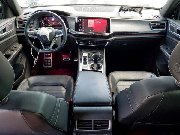 2024 VOLKSWAGEN ATLAS CROSS SPORT