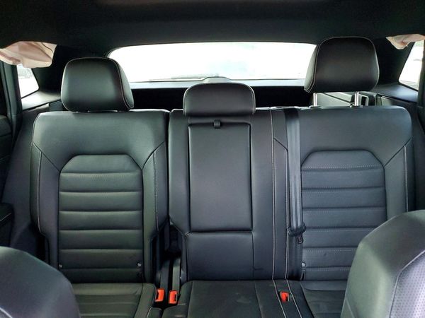 2024 VOLKSWAGEN ATLAS CROSS SPORT