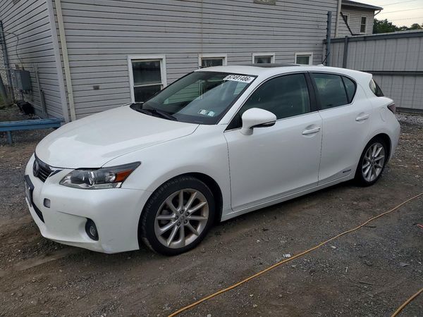 2013 LEXUS CT