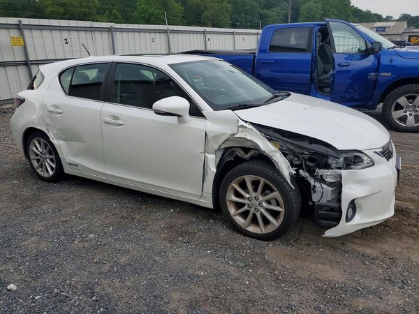 2013 LEXUS CT