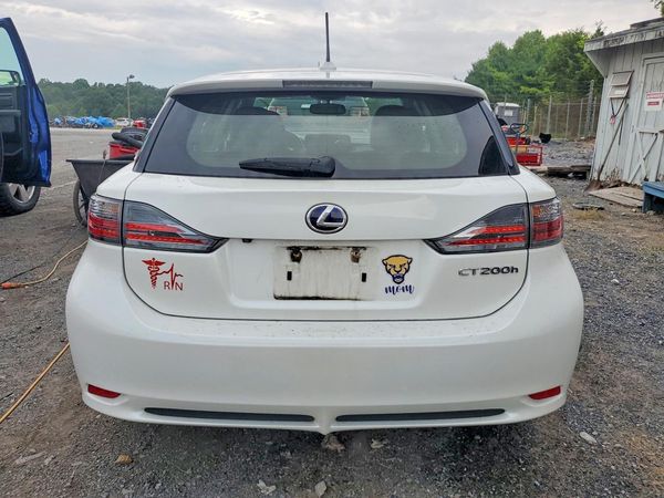 2013 LEXUS CT