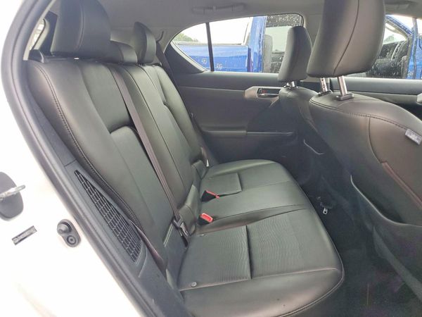 2013 LEXUS CT