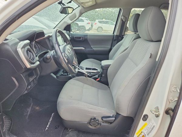 2017 TOYOTA TACOMA